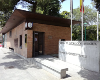 Oficina_puerta_bisagra